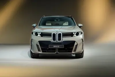 BMW iX5 60 xDrive - Gallery Image