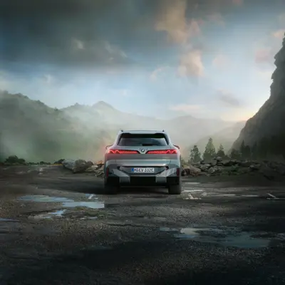 BMW iX5 60 xDrive - Gallery Image