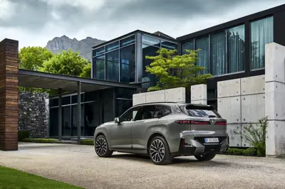 BMW iX5 60 xDrive - Gallery Image