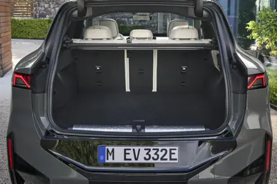 BMW iX5 60 xDrive - Gallery Image