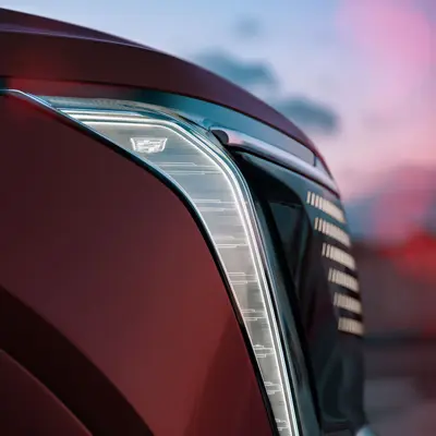 Cadillac ESCALADE IQ - Gallery Image
