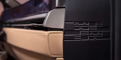 Cadillac ESCALADE IQ - Gallery Image