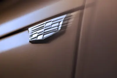Cadillac LYRIQ-V - Gallery Image