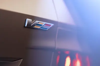 Cadillac LYRIQ-V - Gallery Image