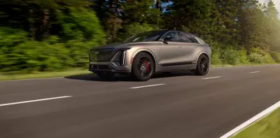 Cadillac LYRIQ-V - Gallery Image