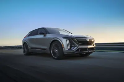 Cadillac LYRIQ-V