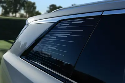 Cadillac VISTIQ AWD - Gallery Image