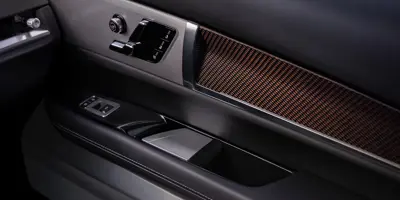 Cadillac VISTIQ AWD - Gallery Image