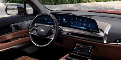 Cadillac VISTIQ AWD - Gallery Image