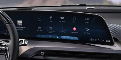 Cadillac VISTIQ AWD - Gallery Image