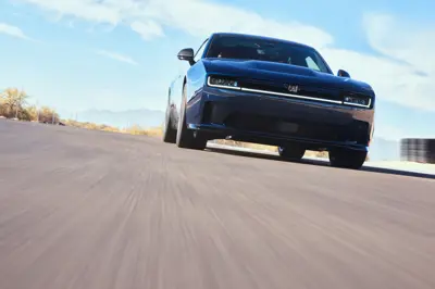 Dodge Charger Daytona R/T AWD 2D