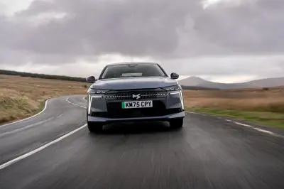 DS N°4 E-Tense 58 kWh - Gallery Image