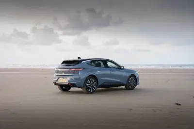 DS N°4 E-Tense 58 kWh - Gallery Image