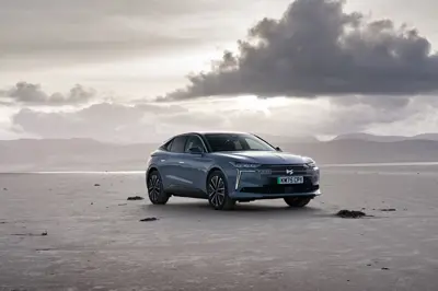 DS N°4 E-Tense 58 kWh