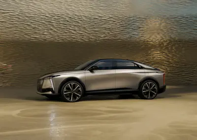 DS N°8 AWD Long Range