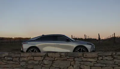 DS N°8 AWD Long Range