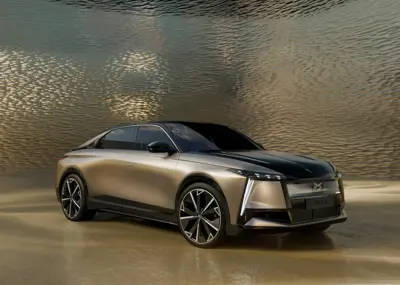 DS N°8 AWD Long Range