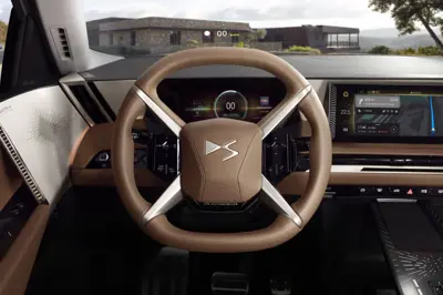 DS N°8 AWD Long Range