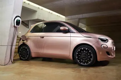 Fiat 500e 24 kWh - Gallery Image