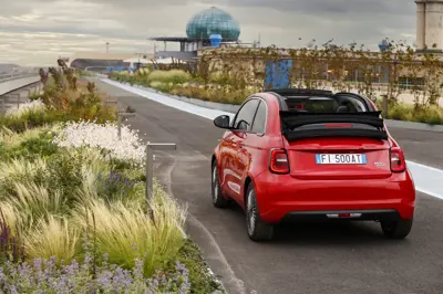Fiat 500e 24 kWh - Gallery Image