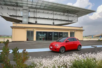 Fiat 500e 24 kWh - Gallery Image