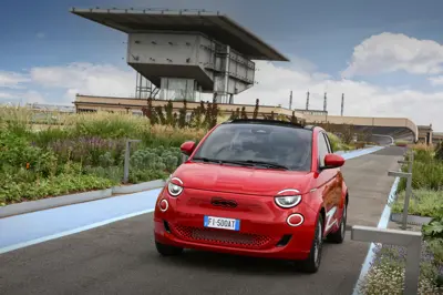 Fiat 500e 24 kWh - Gallery Image