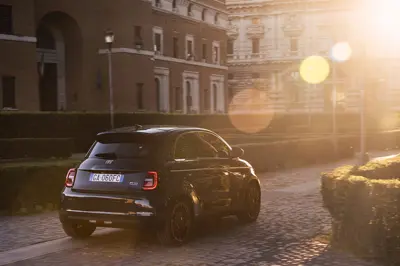 Fiat 500e 24 kWh - Gallery Image