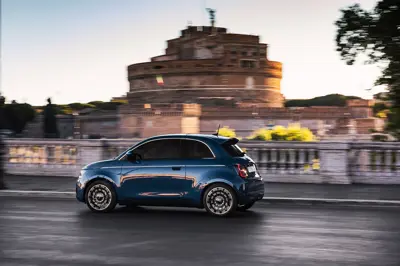 Fiat 500e 24 kWh - Gallery Image
