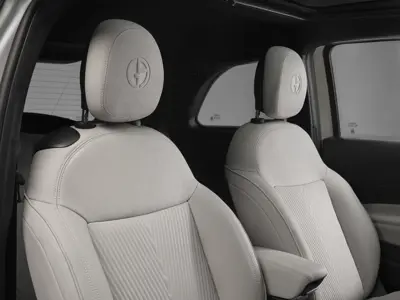 Fiat 500e 42 kWh - Gallery Image