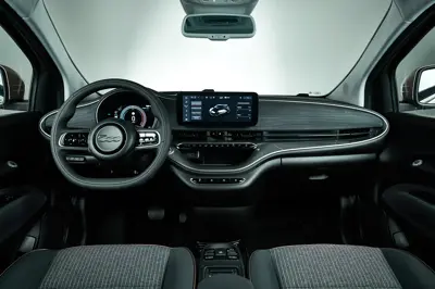 Fiat 500e 24 kWh - Gallery Image