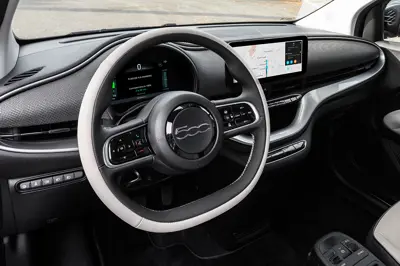 Fiat 500e 24 kWh - Gallery Image