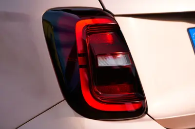 Fiat 500e 24 kWh - Gallery Image