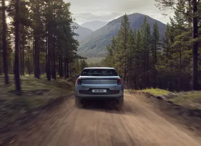Ford Explorer Standard Range RWD