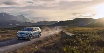 Ford Explorer Standard Range RWD