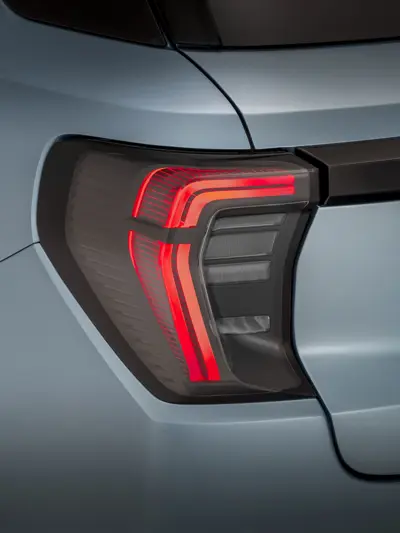 Ford Explorer Standard Range RWD
