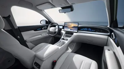 Geely EX2 39.4 kWh - Gallery Image