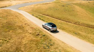 Geely EX2 47.1 kWh - Gallery Image