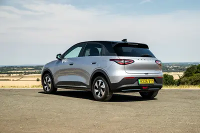 Geely EX2 47.1 kWh - Gallery Image