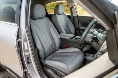 Geely EX2 47.1 kWh - Gallery Image