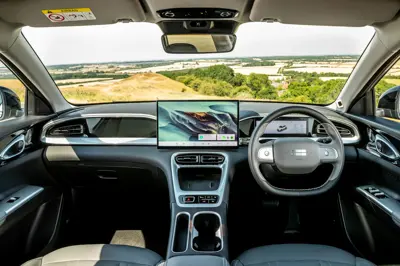 Geely EX2 47.1 kWh - Gallery Image