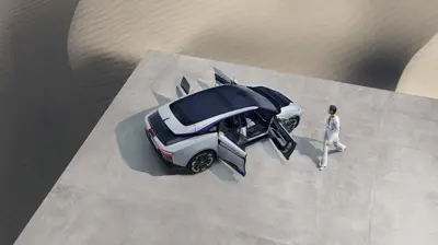 HiPhi Z 5 Seater
