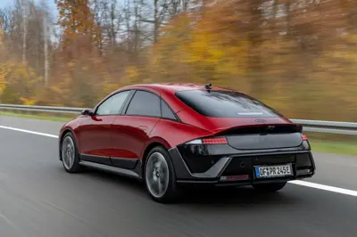 Hyundai Ioniq 6 84 kWh AWD - Gallery Image
