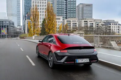 Hyundai Ioniq 6 84 kWh AWD - Gallery Image