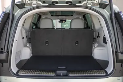 Hyundai IONIQ 9 AWD Performance