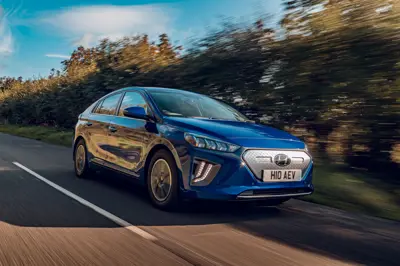 Hyundai IONIQ Electric 38 kWh - Gallery Image