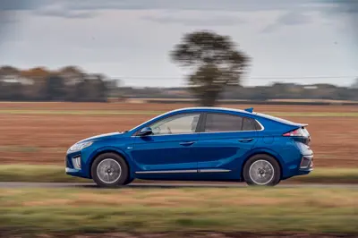 Hyundai IONIQ Electric 38 kWh - Gallery Image