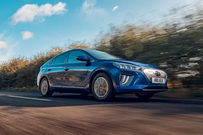 Hyundai IONIQ Electric 38 kWh - Gallery Image