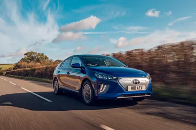 Hyundai IONIQ Electric 38 kWh - Gallery Image