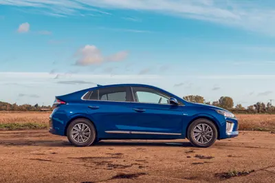 Hyundai IONIQ Electric 38 kWh - Gallery Image