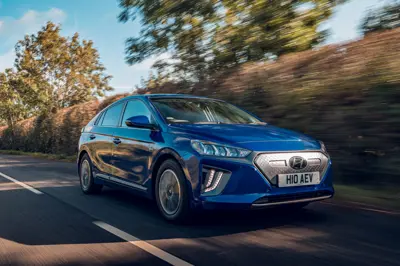 Hyundai IONIQ Electric 38 kWh - Gallery Image